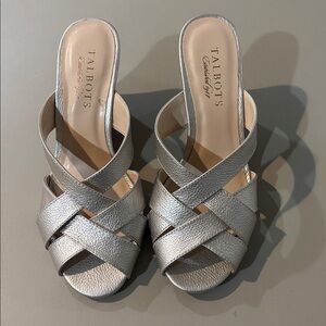 Talbots Brown Leather Crisscross Mules New Size 6 Never Worn No Box